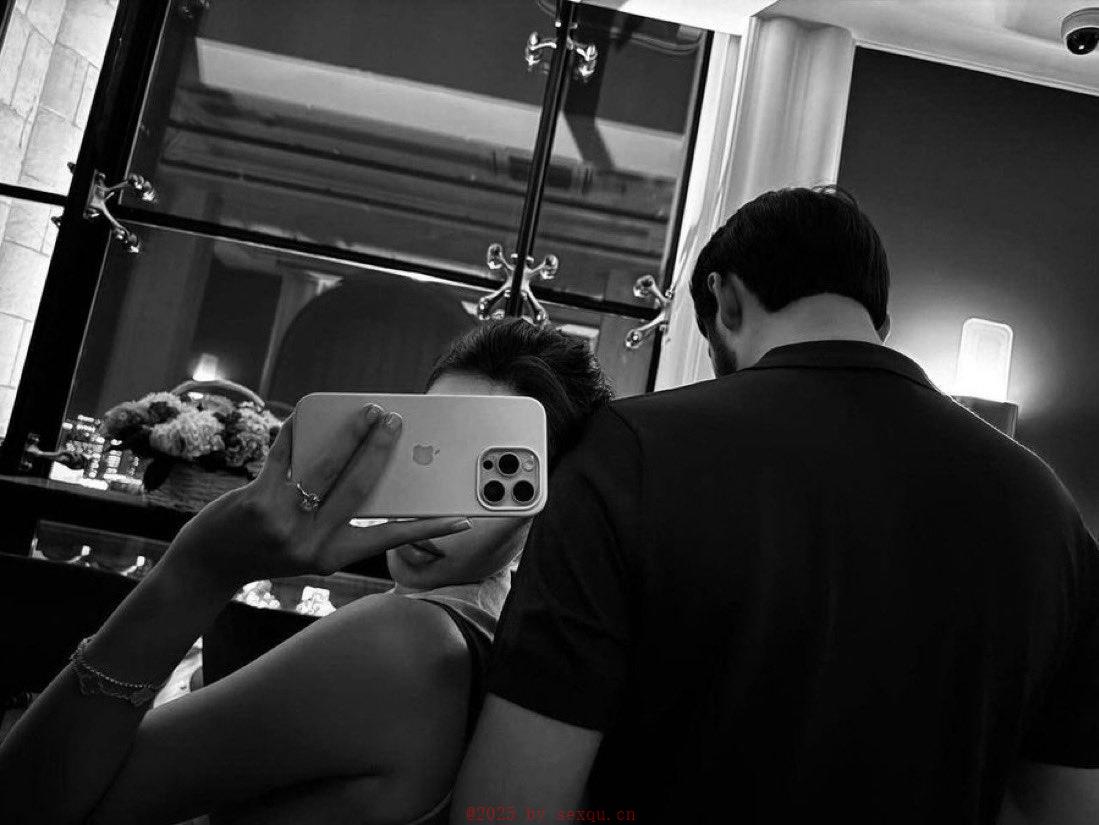 老公与女秘书办公室里的性爱故事