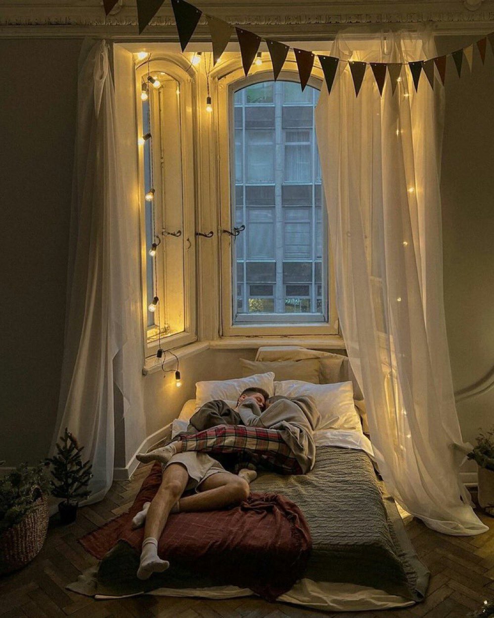 男性一侧睾丸下垂需重视